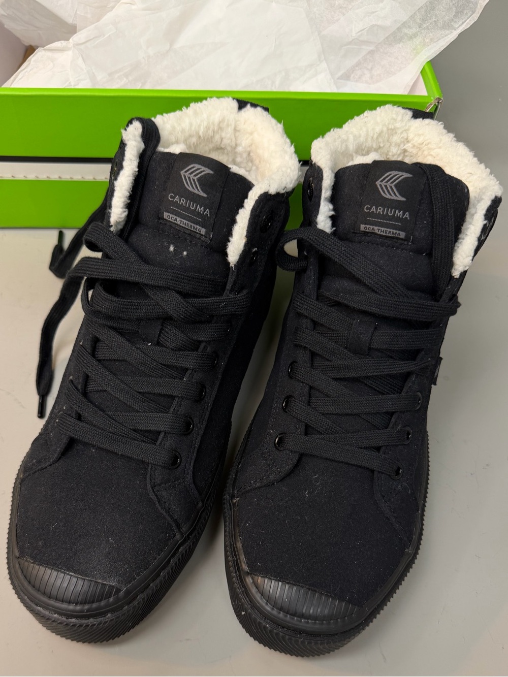 Cariuma OCA High Therma Black Suede Men's Boot size 9
